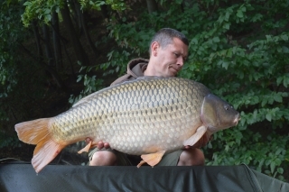 Robo a kapor cez magickú hranicu 20 kg.